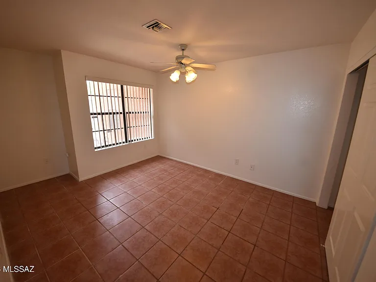 5120 E Woodgate Ln — Photo 11