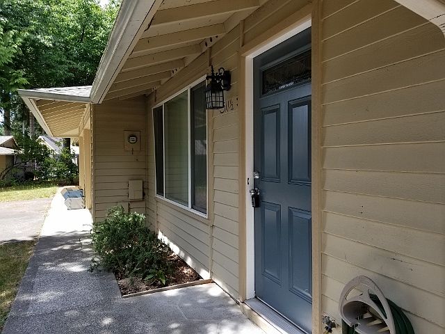 1st image of 511 1/2 Burke Ct #5115