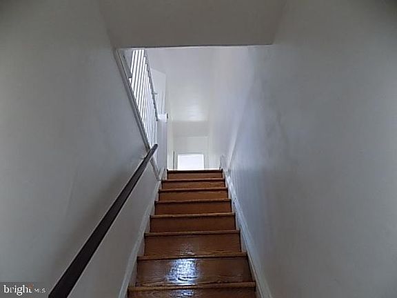 5th image of 6140 Argyle St Floor 2