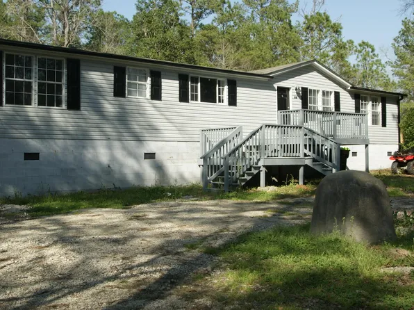 7124 Trucking Lane NE, Leland, NC 28451