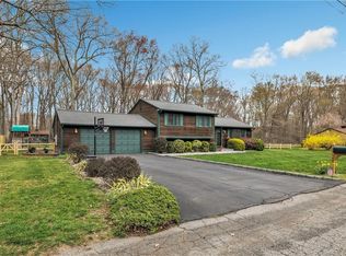 45 Ryegate Ter, Monroe, CT 06468