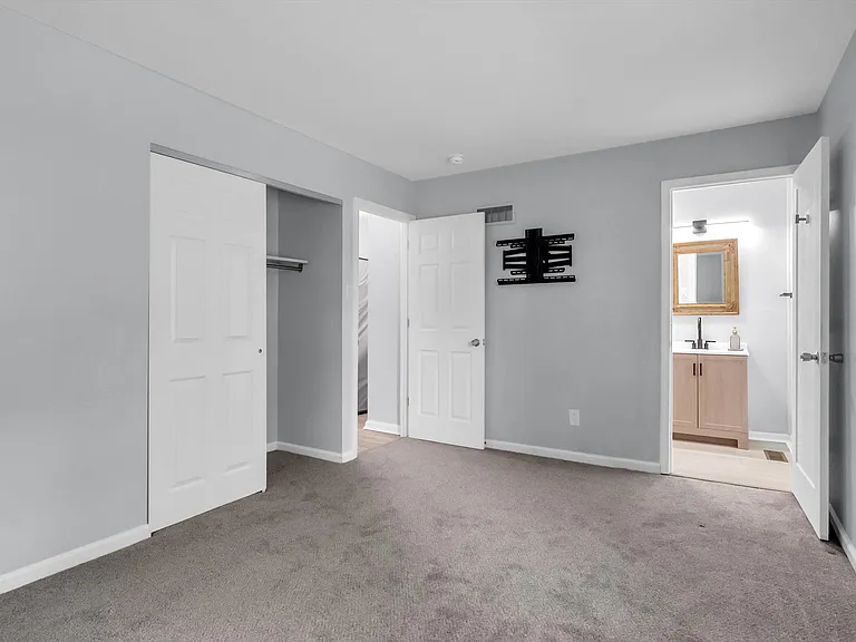 1338 Greenmar Dr — Photo 18