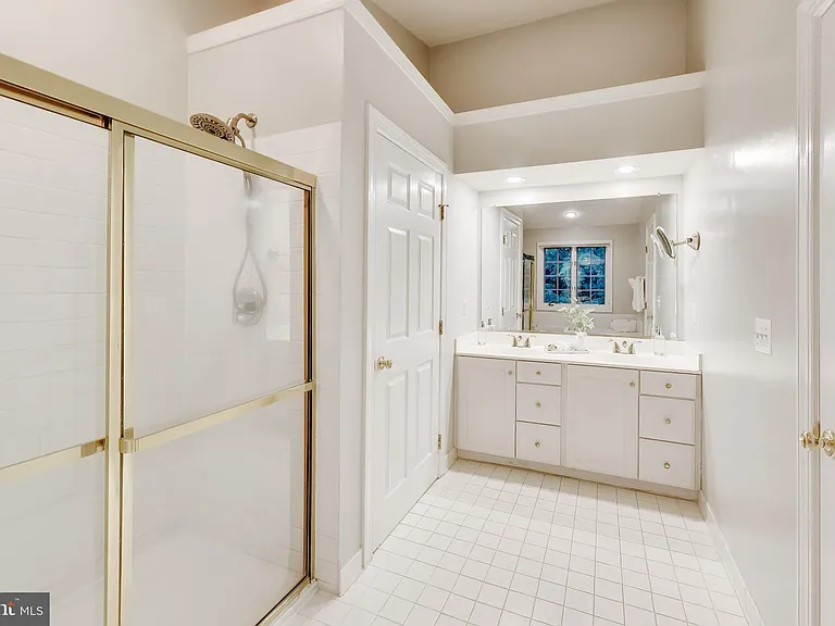 8026 Kidwell Town Ct — Photo 21