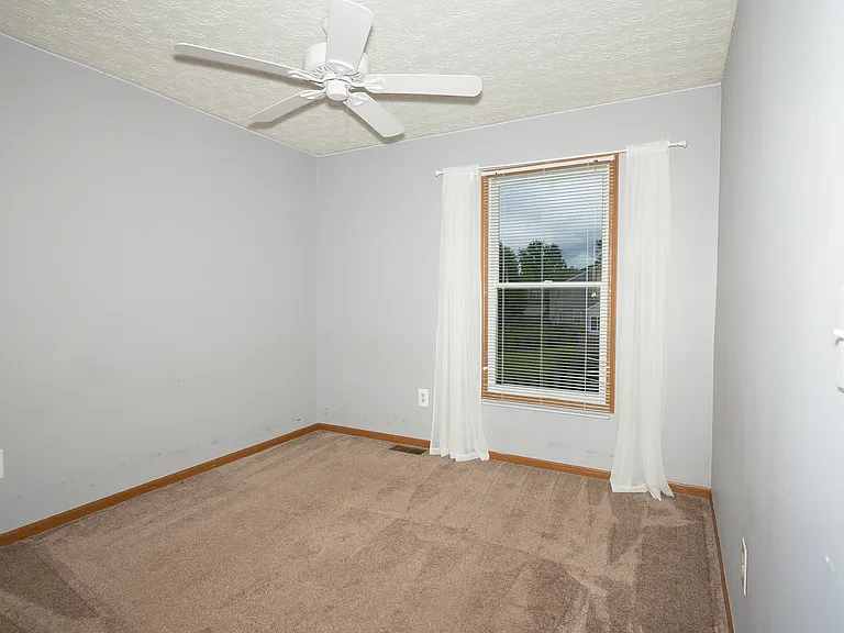 7872 Waggoner Run Dr — Photo 20