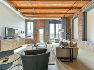 35 Channel Center St UNIT 206, Boston, MA 02210