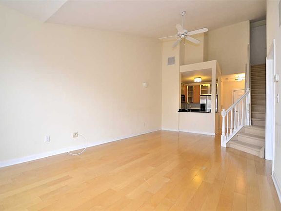 4th image of 26 Avenue At Port Imperial APT 407