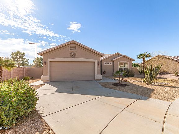 2nd image of 1283 E LA COSTA Place