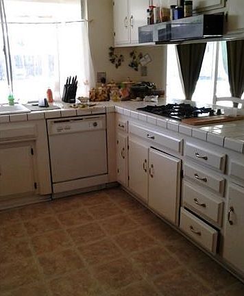 4th image of 41375 Johnston Ave