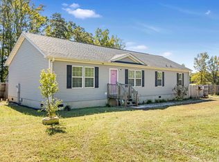 2608 Bolt Rd, Gray Court, SC 29645