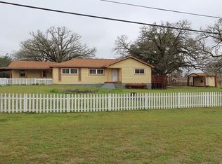 188 Indian Oak Dr, Bastrop, TX 78602