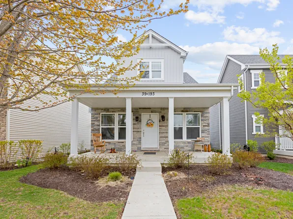 39W193 S Mill Creek Dr, Geneva, IL 60134