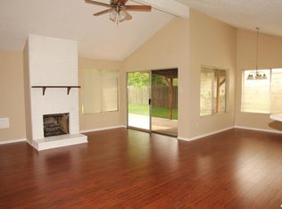 2514 Chimneystone Cir, Sugar Land, TX 77479