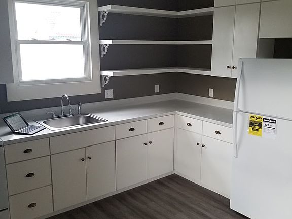 3rd image of 1129 Rivermont Ave APT 1