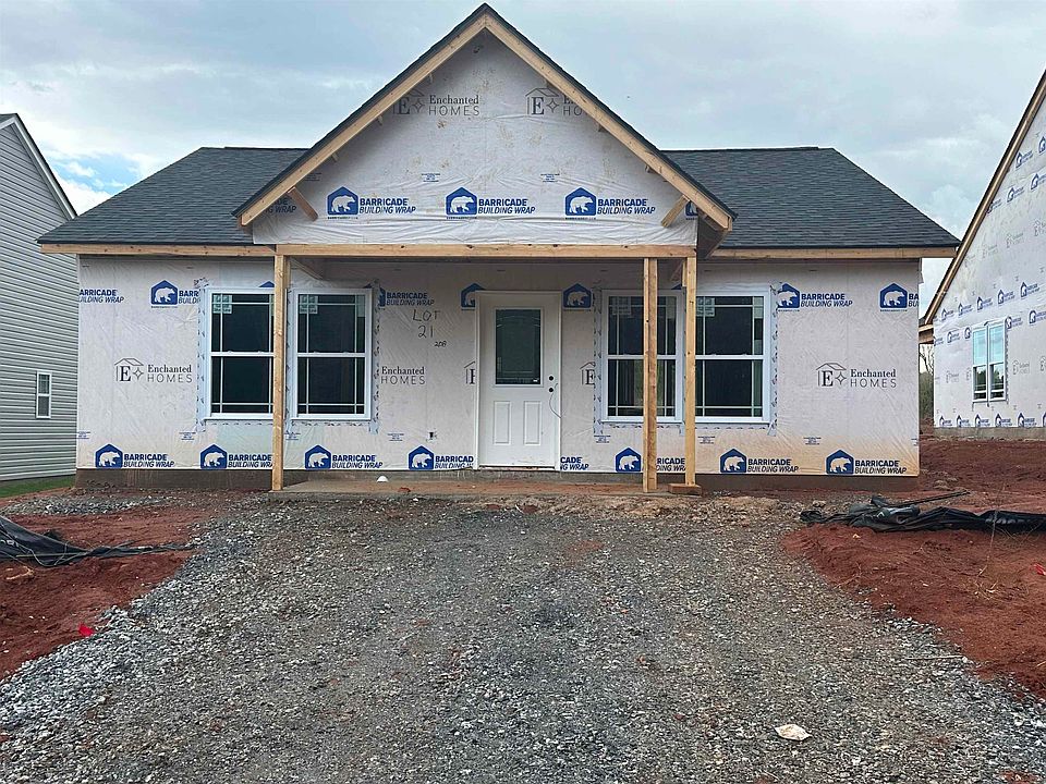 2nd image of 208 Gentry Rd