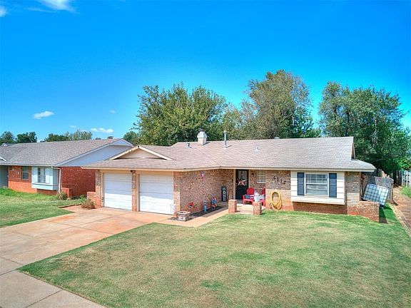 3rd image of 4117 Monica Dr