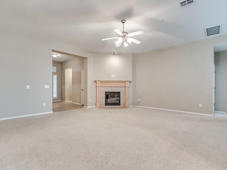 2532 NW 179th Ct — Photo 5