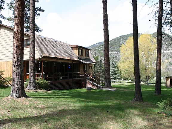 5th image of 15485 Thayer Dr