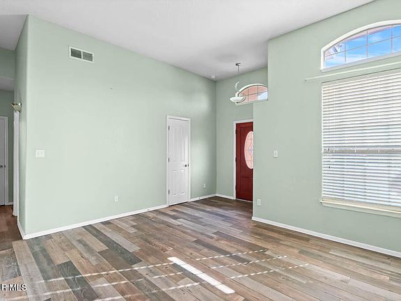 3rd image of 12733 Tierra Salas