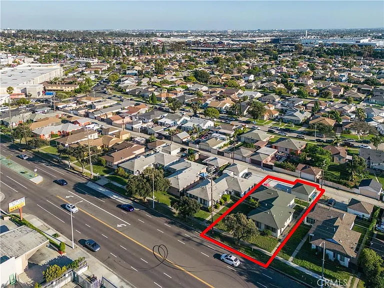3344 W Imperial Hwy #A — Photo 28