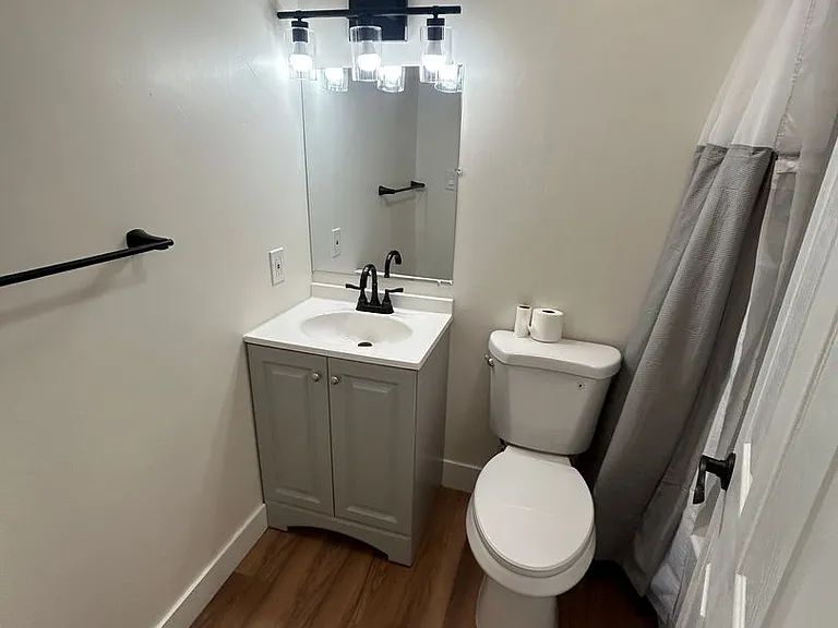 3633 Park Dr #2 — Photo 7