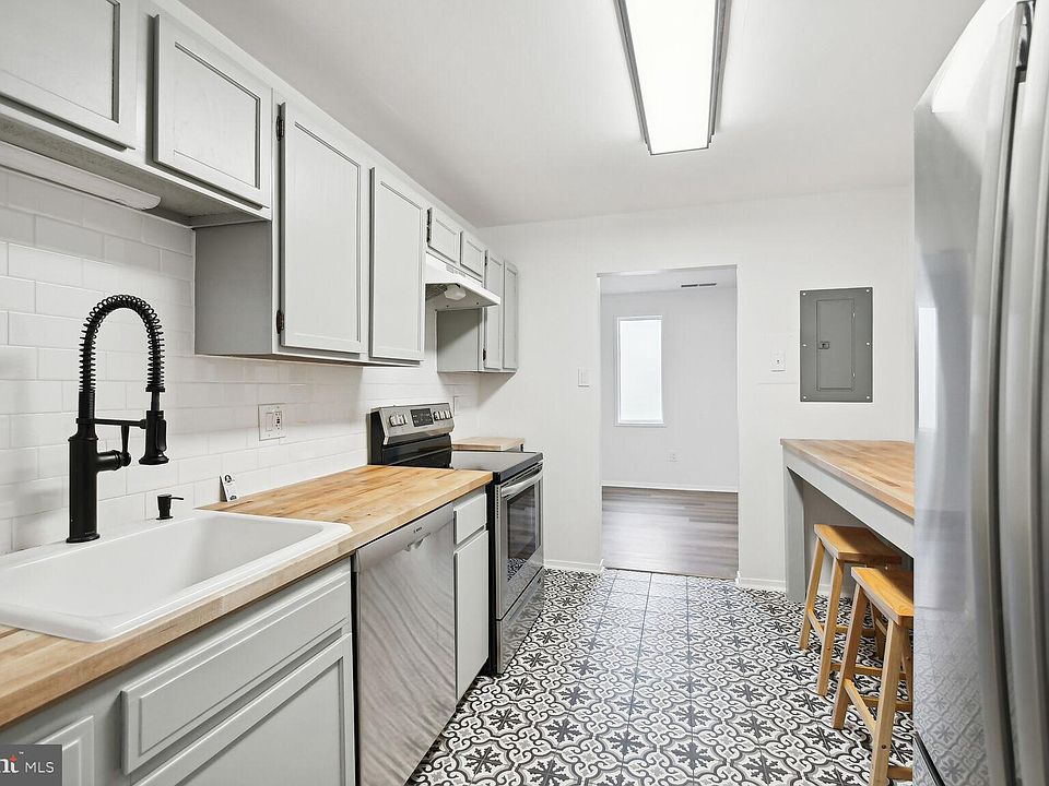 1st image of 503 Florida Ave APT T3