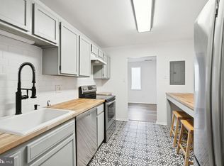503 Florida Ave APT T3, Herndon, VA