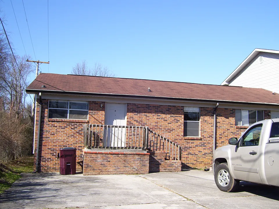1275 Upton St #6