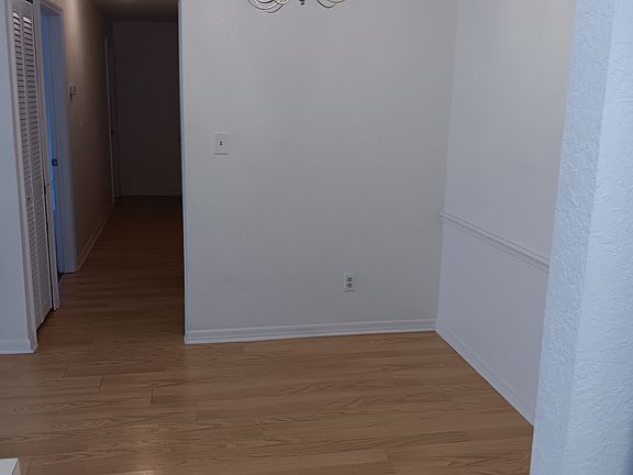 5th image of 2923 Antique Oaks Cir #G