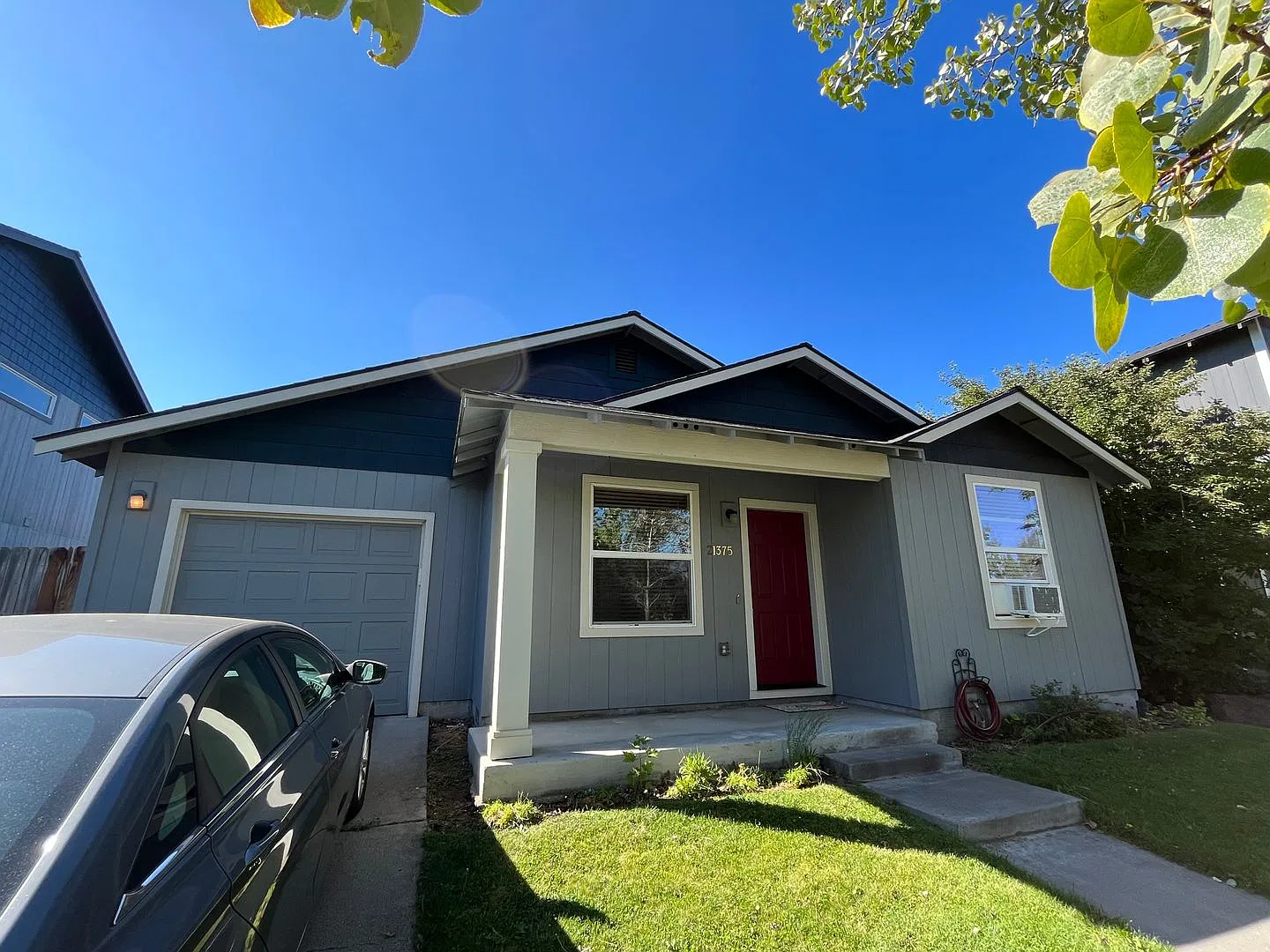 Cozy 3 Bed/2 Bath Home in NE Bend - Kristin Court — Photo 2