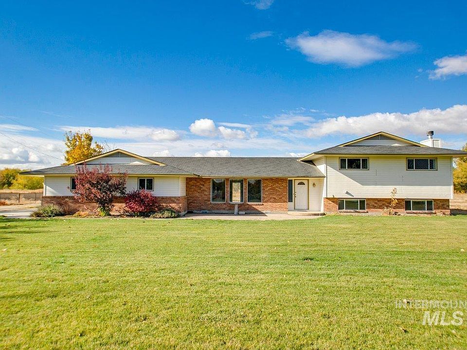 1st image of 11108 Farm Creek Ln