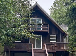 4734 Brentwood Dr, Tobyhanna, PA