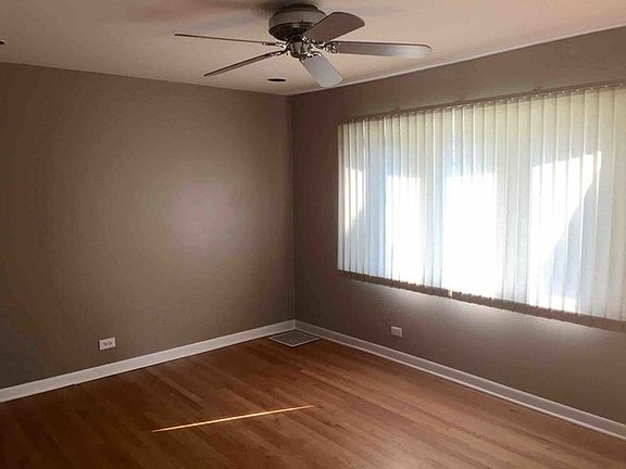 2nd image of 844 N Roberta Ave