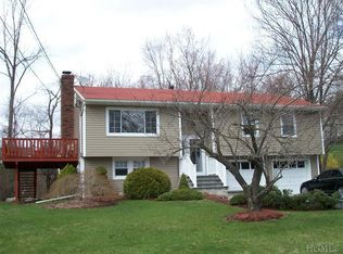 30 Kia Ora Blvd, Mahopac, NY 10541