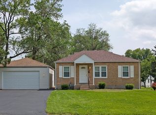 190 Saint Luke Dr, Florissant, MO 63031