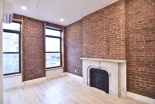 Rented by Bohemia Realty Group | media 1