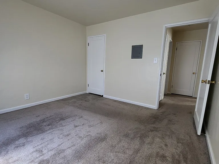 1048 Solano Ave — Photo 7