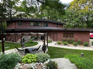 4708 Sonseeahray Dr, Hubertus, WI 53033