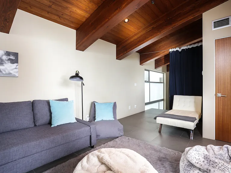 1013 Mandalay Beach Rd — Photo 19