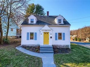 369 Oakville Ave, Waterbury, CT 06708