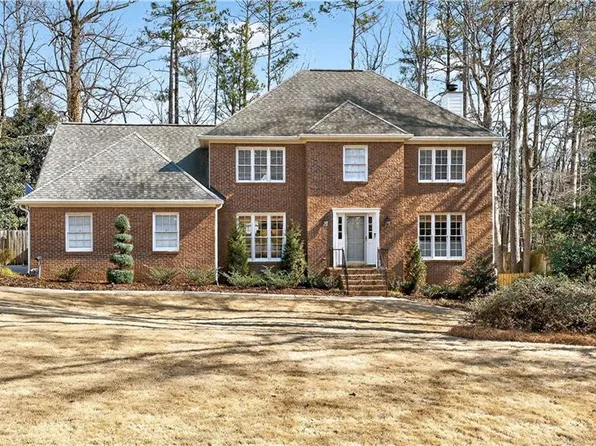 320 Barrow Downs, Alpharetta, GA 30004
