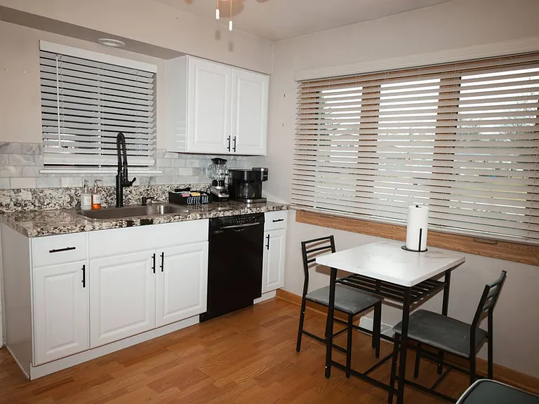 105 N Prindle Ave — Photo 16
