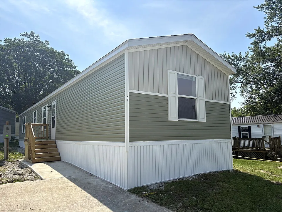 2801 S Stone Rd #21