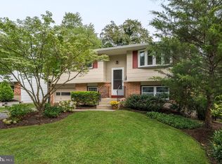 205 Park Ln, Haddonfield, NJ 08033