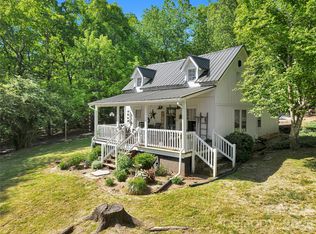 289 Carson St, Tryon, NC 28782