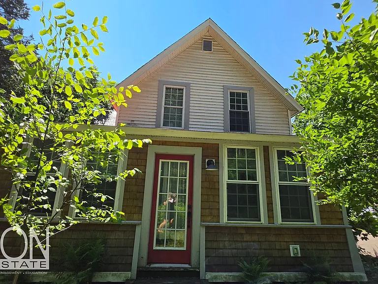 282 Ethan Allen Pkwy #1 — Photo 33