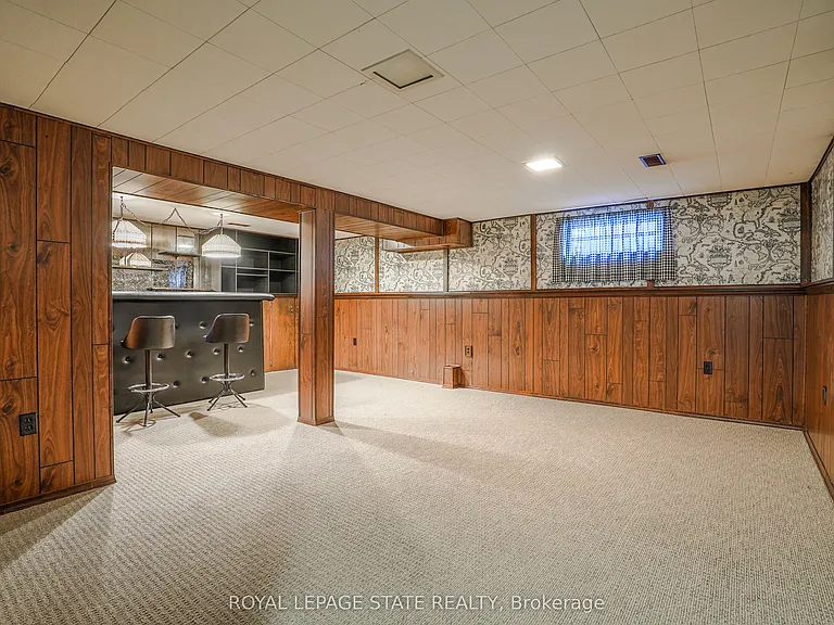 90 Saint Andrews Dr — Photo 25