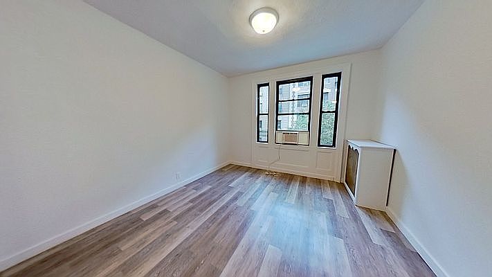 1st image of 715 W 180th St #24A