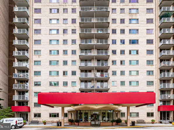 2500 N Van Dorn St APT 203, Alexandria, VA 22302