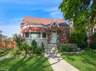 3322 N Plainfield Ave, Chicago, IL