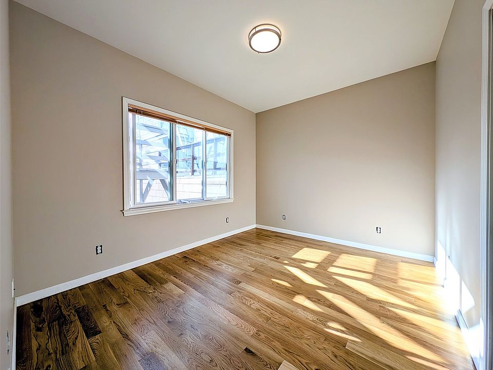 1st image of 475 4th Ave